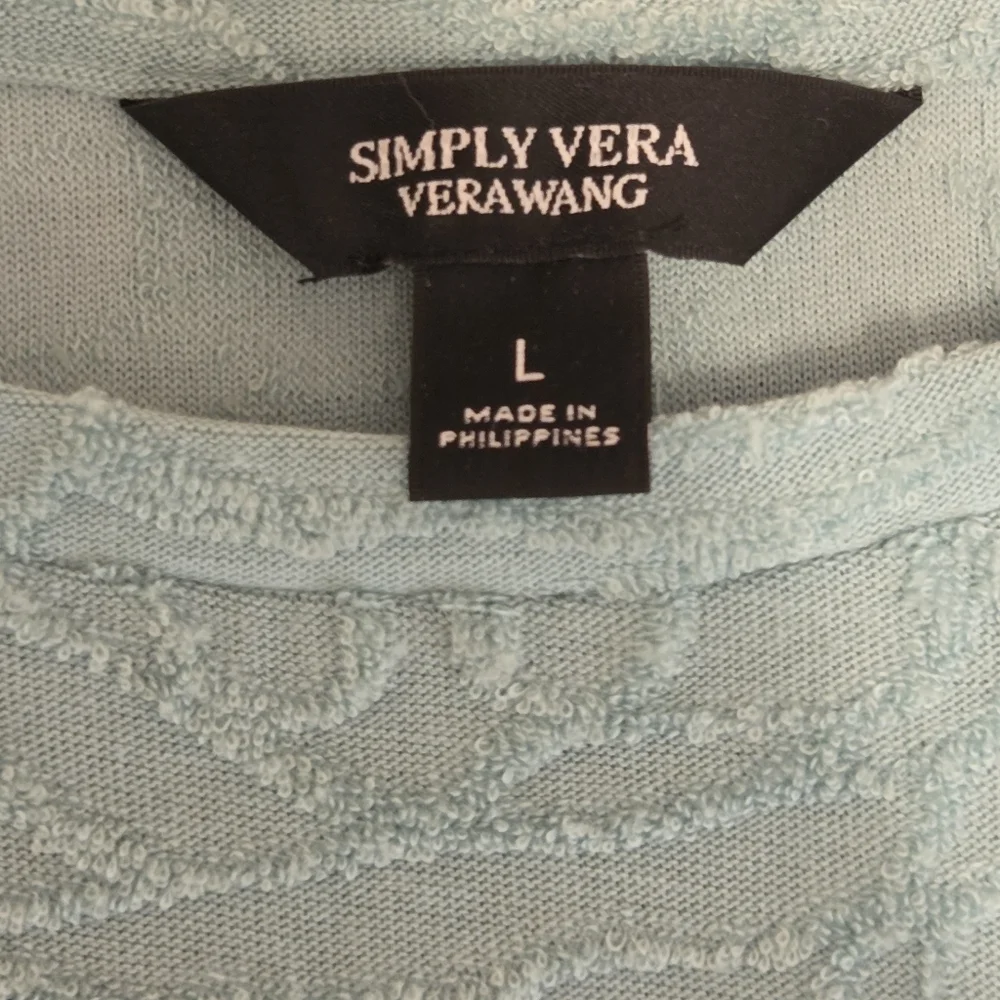 Vera Wang Short Sleeve Textured Shirt Large